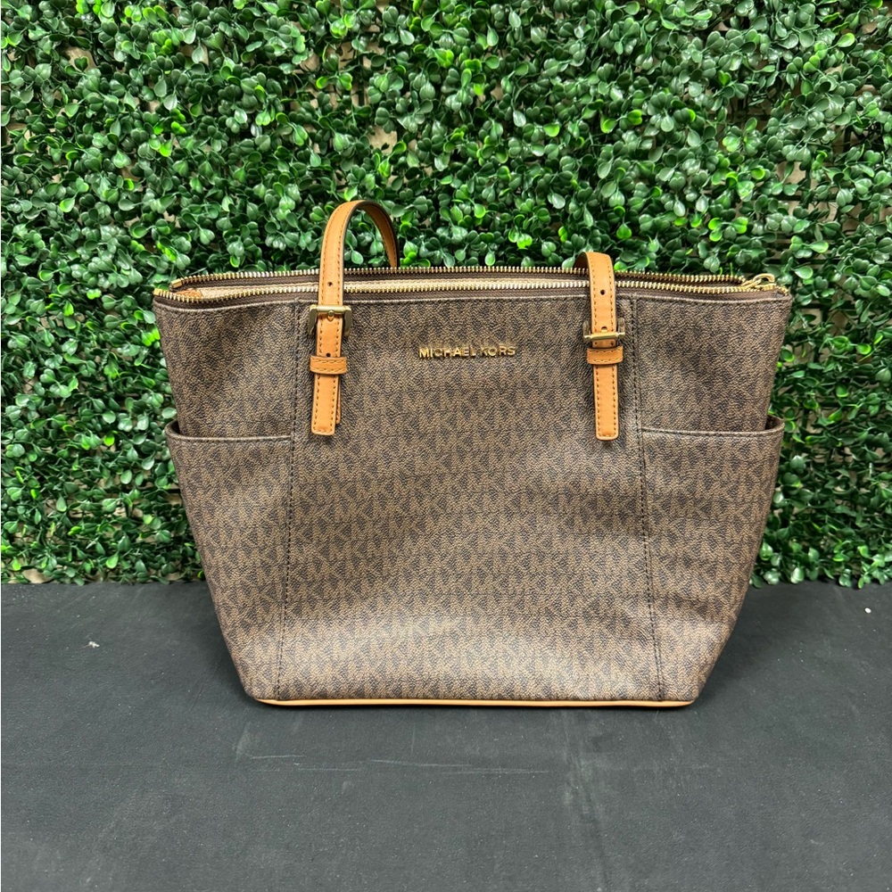 Michael Kors Marilyn Medium Signature Logo Tote Bag